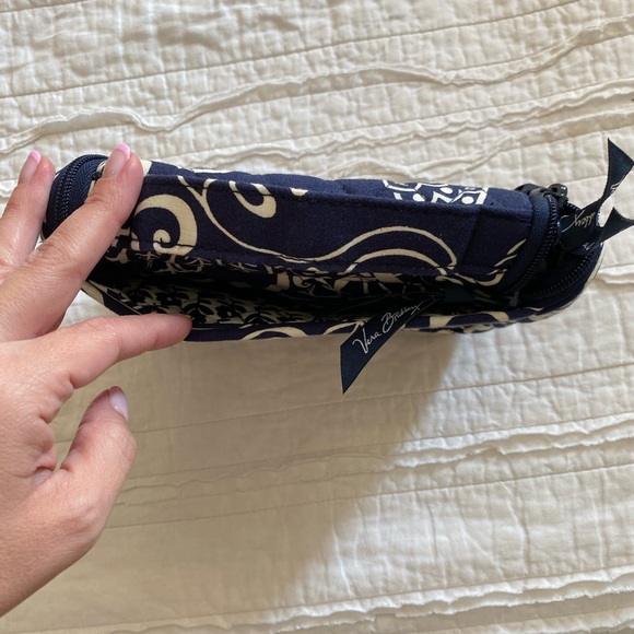 Vera Bradley Jewelry Bag - Picture 3 of 4